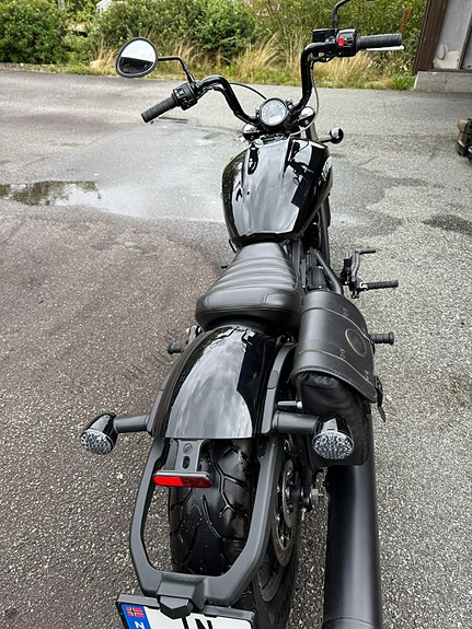 INDIAN Scout Bobber Sixty 4 of 20