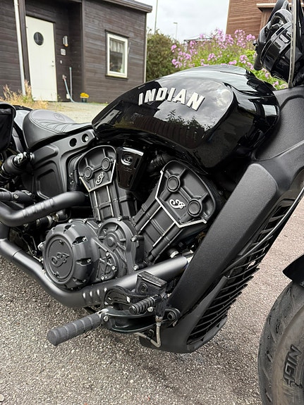 INDIAN Scout Bobber Sixty 7 of 20