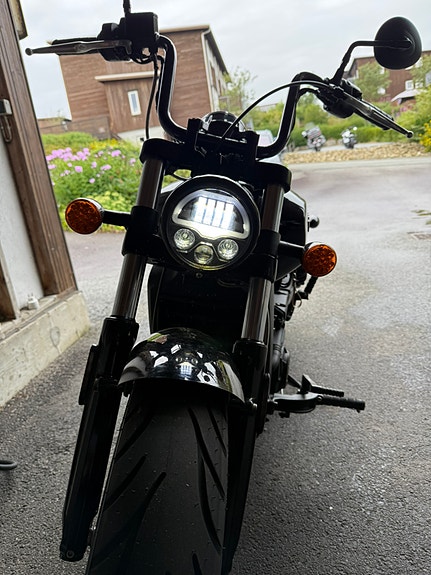 INDIAN Scout Bobber Sixty 8 of 20