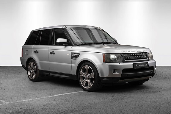 Land Rover Range Rover Sport 13 of 30