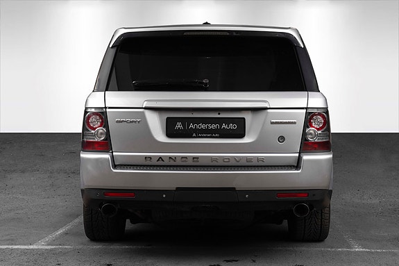 Land Rover Range Rover Sport 7 of 30