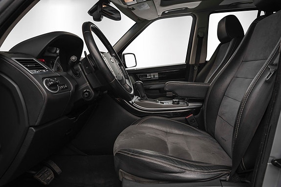 Land Rover Range Rover Sport 23 of 30