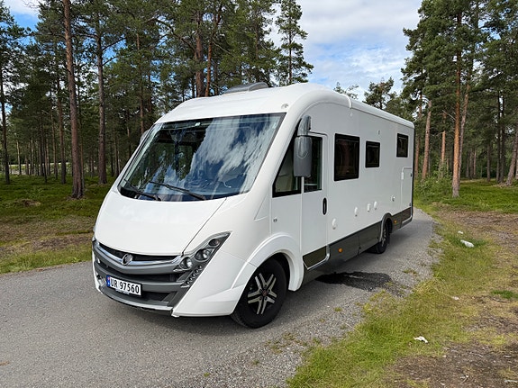 Mobilvetta K-Yacht Tekno Line 85 | lav km | ny reg. reim 24/4-26 | fukt- og gasstestet 7/8-25 | meget velholdt | enkle senger og senkeseng 7 of 30