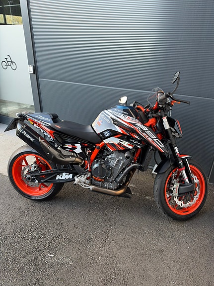 KTM Norges Råeste Duke 890 R 29 of 29
