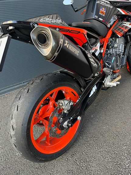 KTM Norges Råeste Duke 890 R 27 of 29