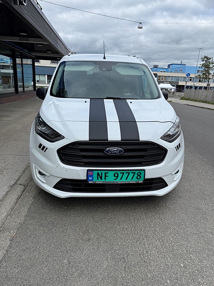 Ford Transit Connect 2 of 5