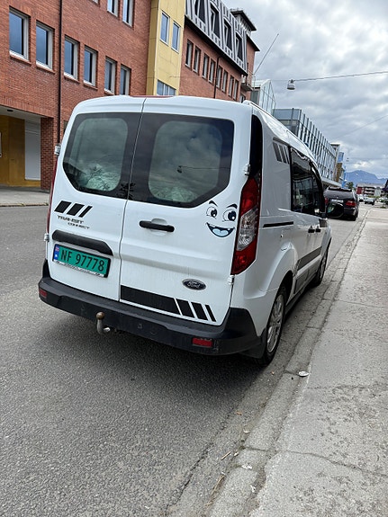 Ford Transit Connect 4 of 5