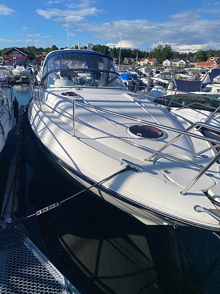 Bavaria 32 sport 3 of 5