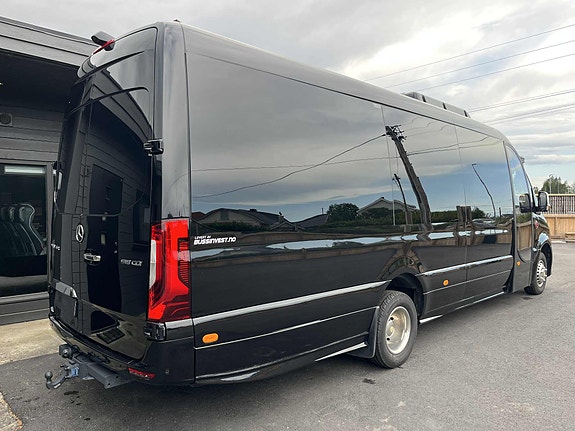 Mercedes-Benz Sprinter 519CDI - 19+1+1 - Turbuss - 6200kg Telma brems 3 of 13