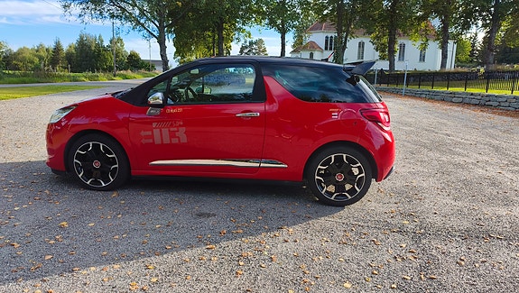 Citroen DS3 4 of 18