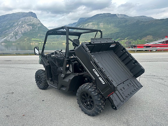 Can-Am Traxter HD7 XU 3 of 5