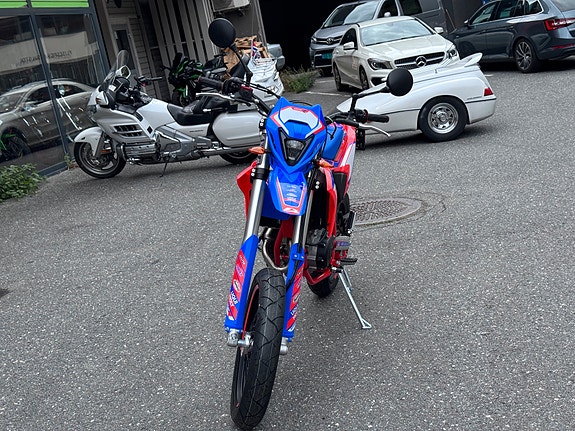 Beta RR 125 SM LC RACING 4 of 5