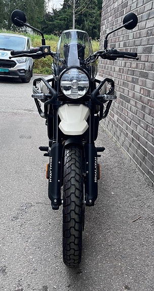 Royal Enfield Himalayan 452 5 of 12