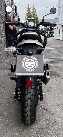 Royal Enfield Himalayan 452 7 of 12