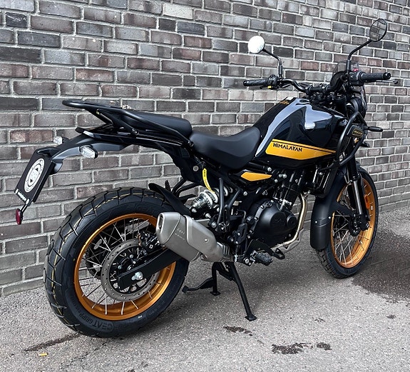 Royal Enfield Himalayan 452 3 of 9