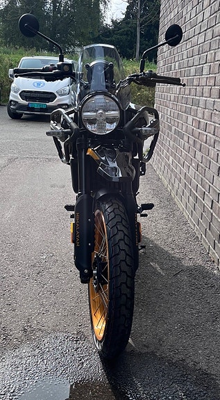 Royal Enfield Himalayan 452 5 of 9