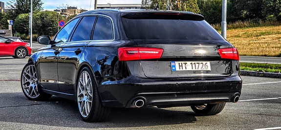 Audi A6 4 of 5