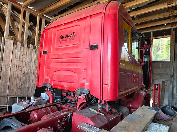 Scania T 144 7 of 30