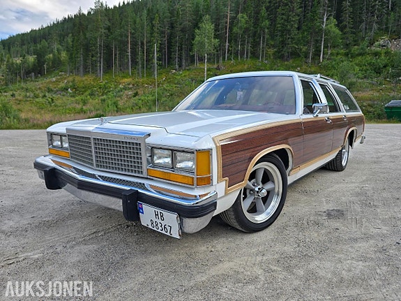 Ford Andre 5 of 11