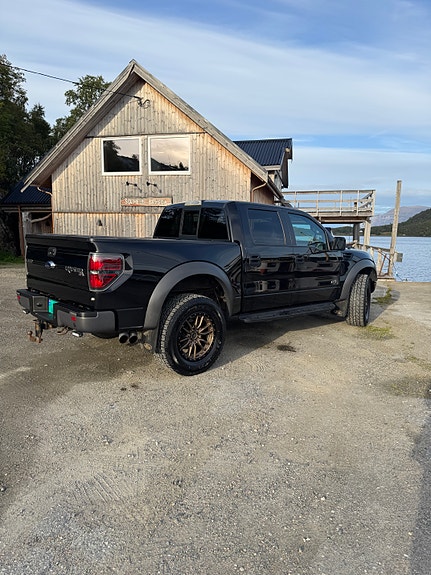 Ford F-150 13 of 30