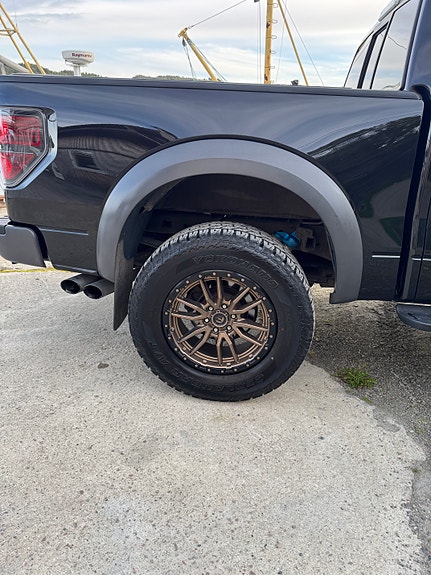 Ford F-150 3 of 30