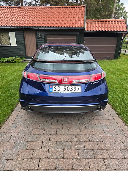 Honda Civic 4 of 5