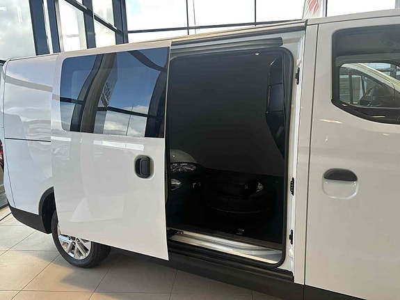 Maxus e-Deliver 3 3 of 22