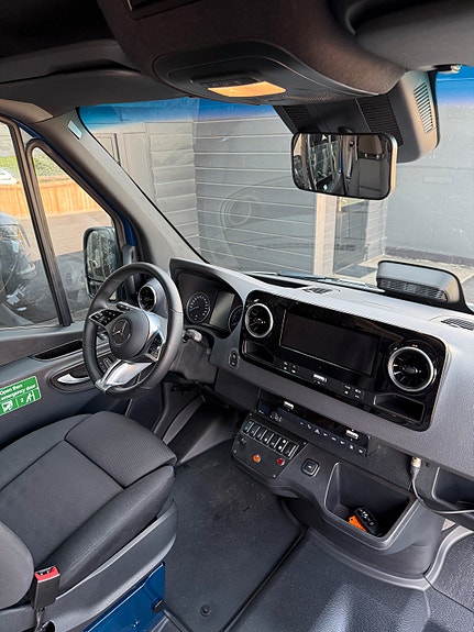 Mercedes-Benz eSprinter - 2026 - Godkjent rullestol - Levering juni/juli 13 of 18