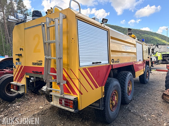 MAN 24460 Brannbil 6x6 4 of 28