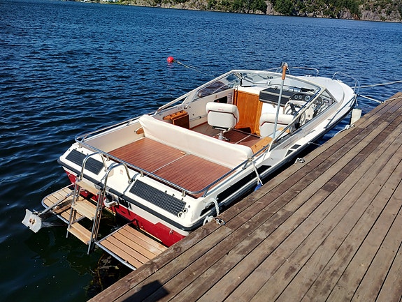 WINDY 22 SPORT JUBILEUM MED MERCRUISER QSD 2,8L 220HK -1987/2010 MOD. 14 of 15