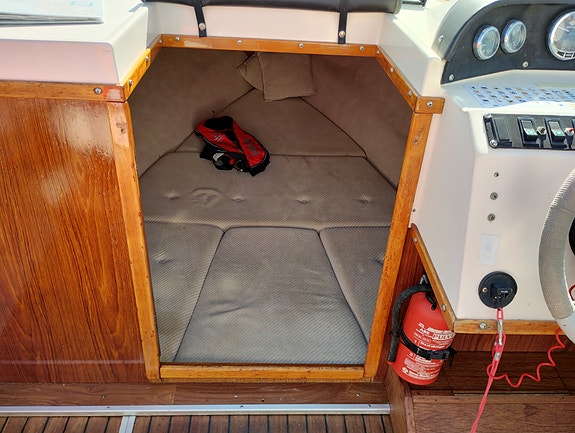 WINDY 22 SPORT JUBILEUM MED MERCRUISER QSD 2,8L 220HK -1987/2010 MOD. 9 of 15