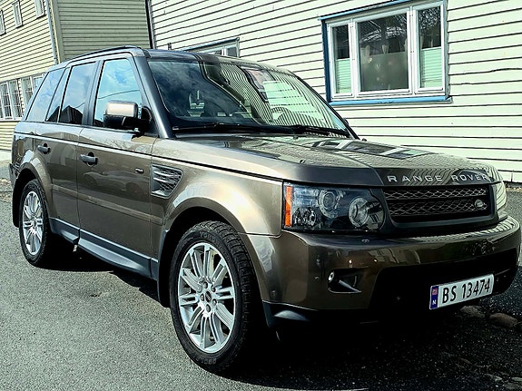 Land Rover Range Rover Sport 2 of 5
