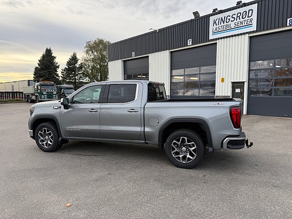 GMC Sierra 5 of 5