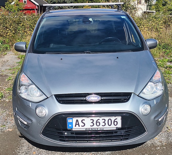 Ford S-MAX 3 of 15