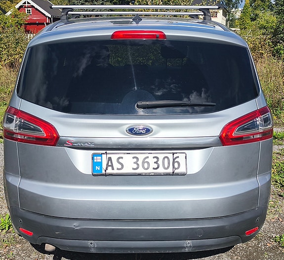 Ford S-MAX 5 of 15