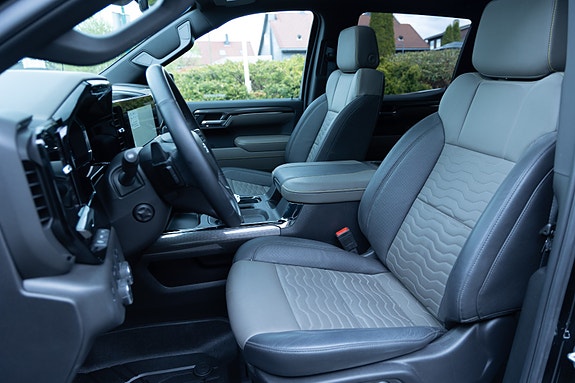 Chevrolet Silverado 1500 6 of 15