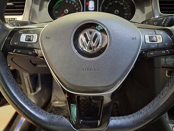 Volkswagen Golf 9 of 20