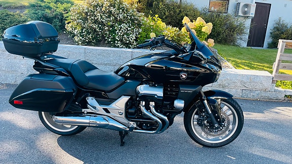 Honda CTX1300/Gode dekk/ Ny service