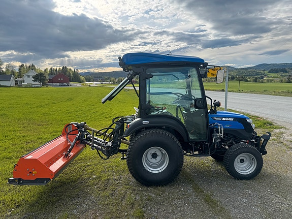Solis 26 HST med front pto og hydraulikk komplett 2 of 10