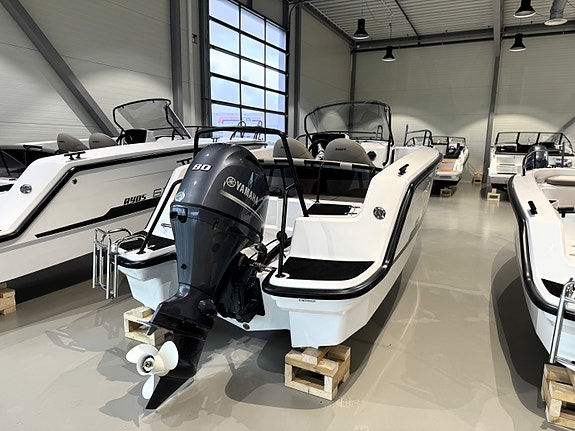 Utstillingsbåt! Ryds 550VI Mid C med Yamaha 80hk - romslig senterkonsoll 5 of 23