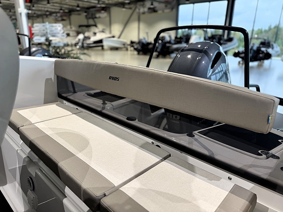 Utstillingsbåt! Ryds 550VI Mid C med Yamaha 80hk - romslig senterkonsoll 13 of 23