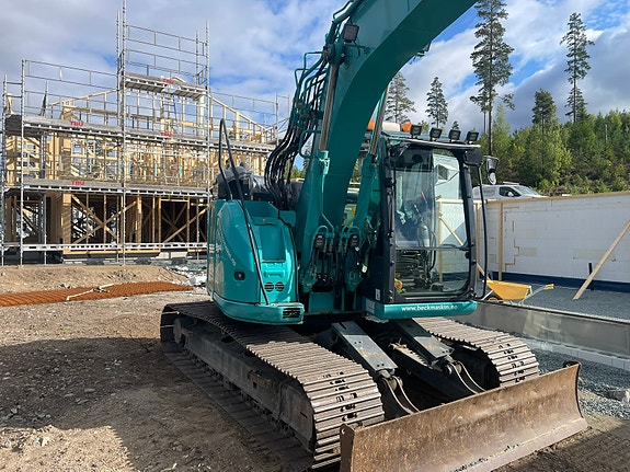 Kobelco Sk 140 2 of 14