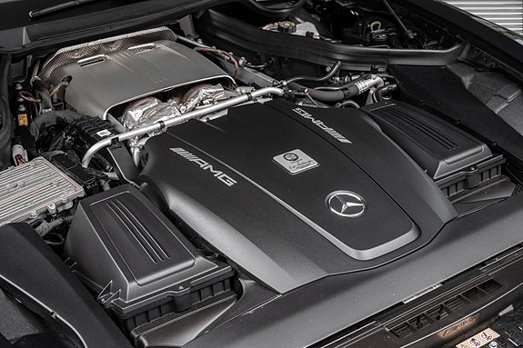 Mercedes-Benz AMG GT S 16 of 30