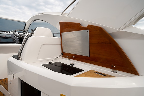 Fairline Targa 38, 2 X VP D6 330, betydelig oppgradert, vinteropplag inkl. 26 of 30