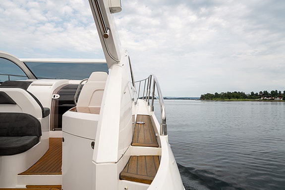 Fairline Targa 38, 2 X VP D6 330, betydelig oppgradert, vinteropplag inkl. 25 of 30