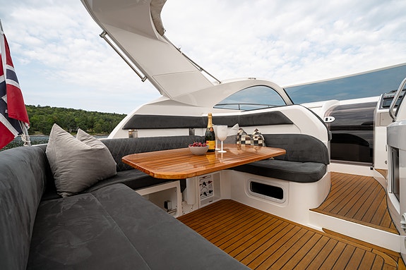 Fairline Targa 38, 2 X VP D6 330, betydelig oppgradert, vinteropplag inkl. 17 of 30