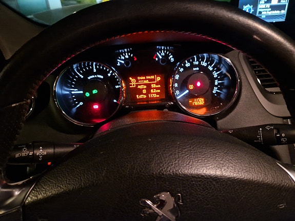 Peugeot 5008 16 of 17