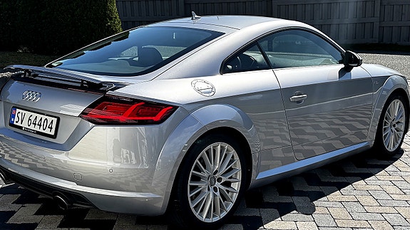 Audi TT 3 of 16
