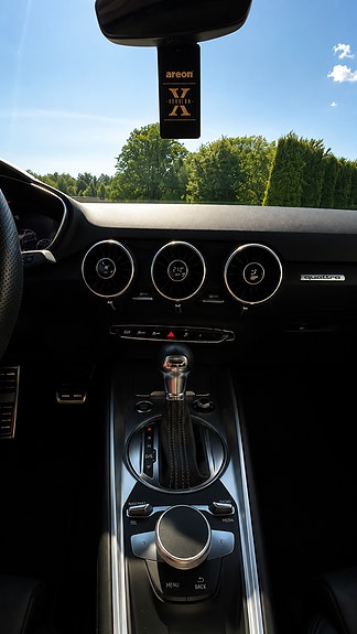 Audi TT 15 of 16