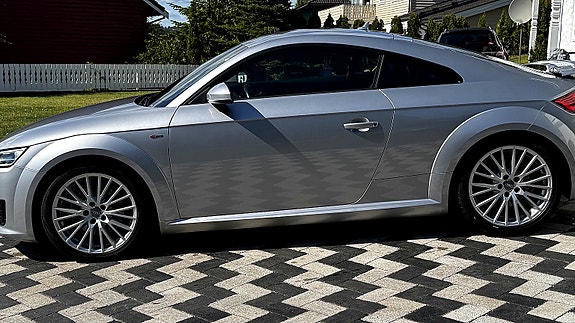 Audi TT 6 of 16